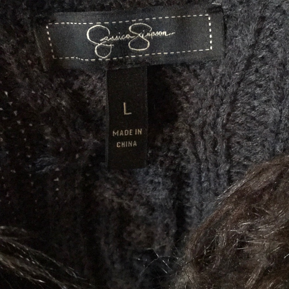 Jessica Simpson vest - Picture 2 of 4